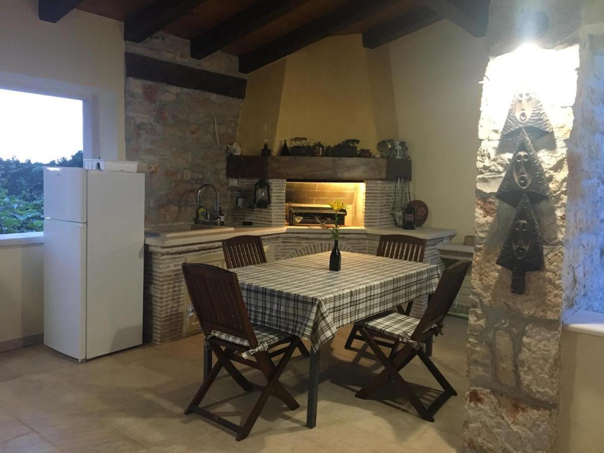 Appartment Hacienda Monica Umag Ngoại thất bức ảnh